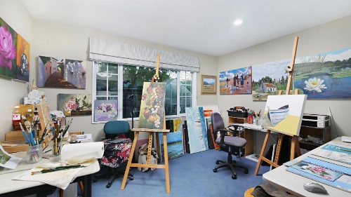 Olive House Bed and Breakfast image 16