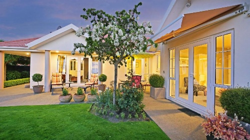 Olive House Bed and Breakfast image 25