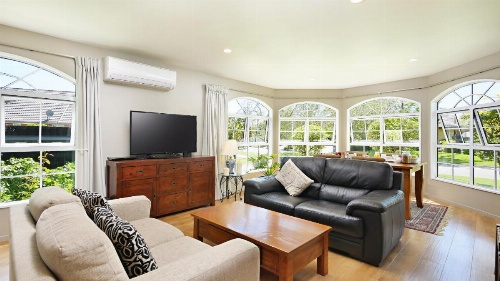 Olive House Bed and Breakfast image 34